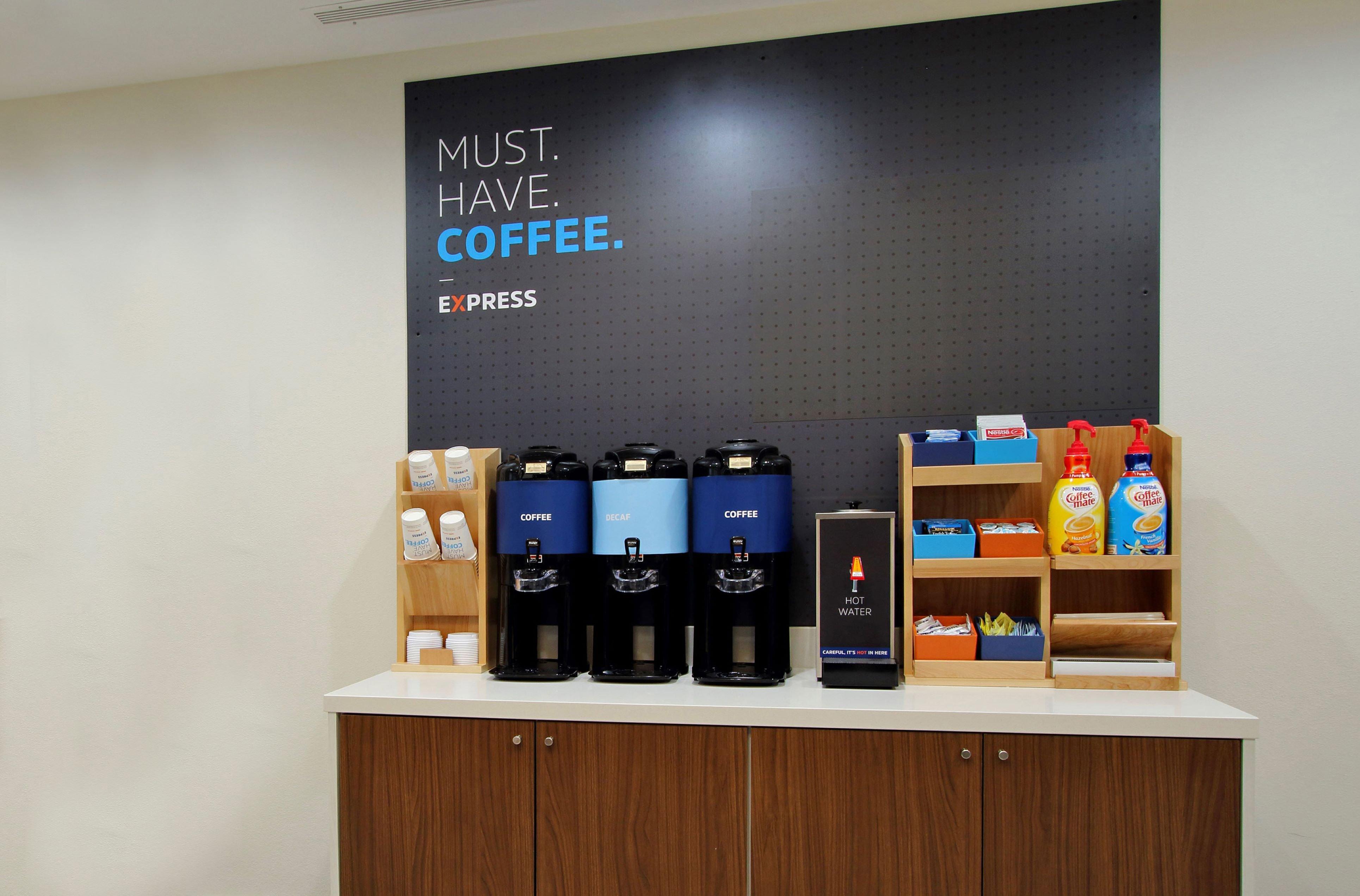 Holiday Inn Express Hotel & Suites Lebanon By Ihg Exterior foto